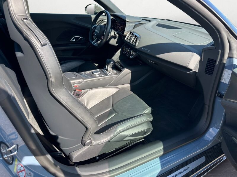 Image about Audi R8 Spyder FSI quattro S tronic