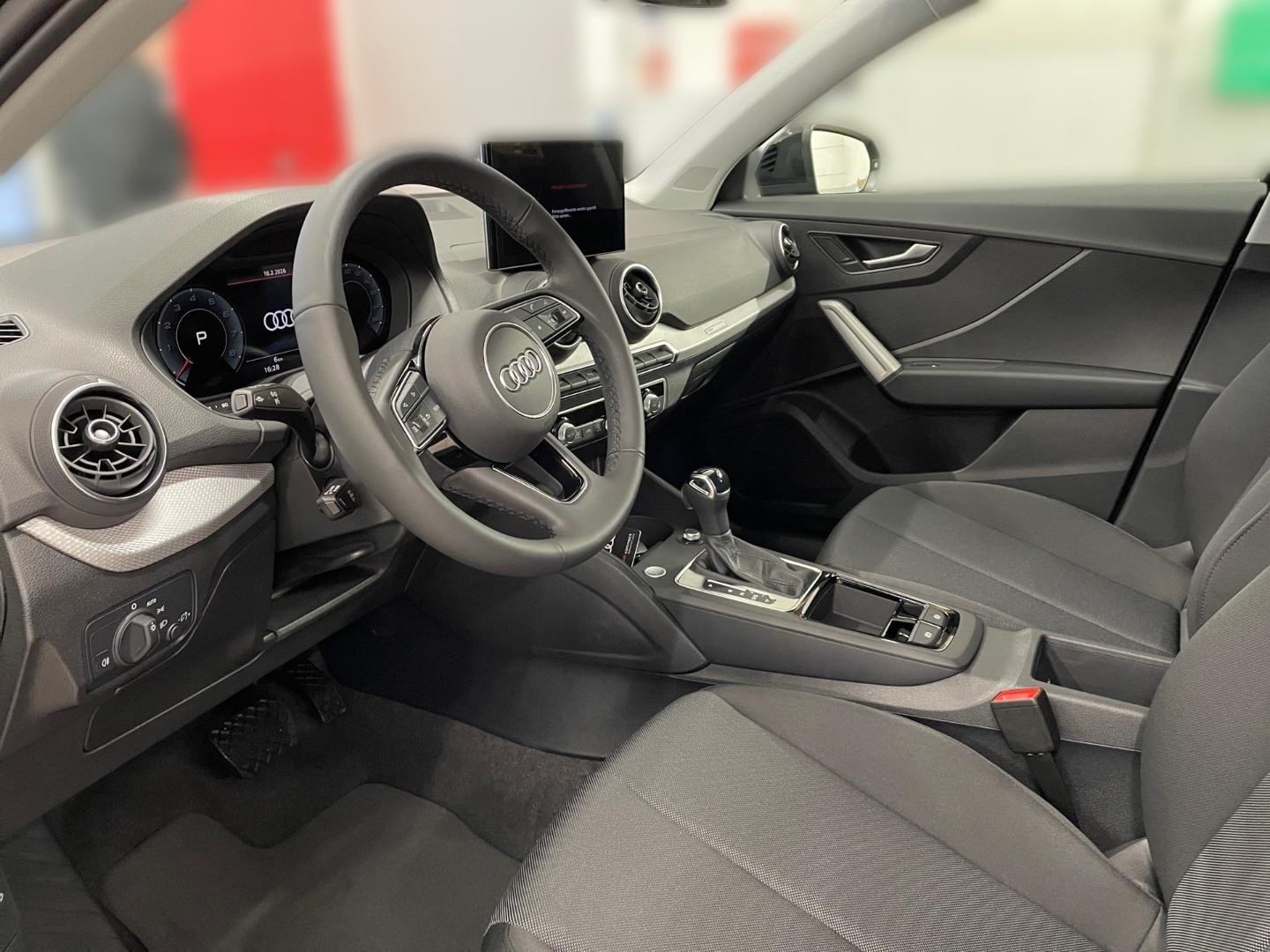 Bild über Audi Q2 advanced 35 TFSI S tronic - für weitere Informationen kontaktieren Sie den Audi Partner