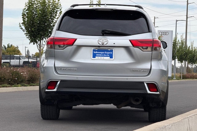 2017 Toyota Highlander
