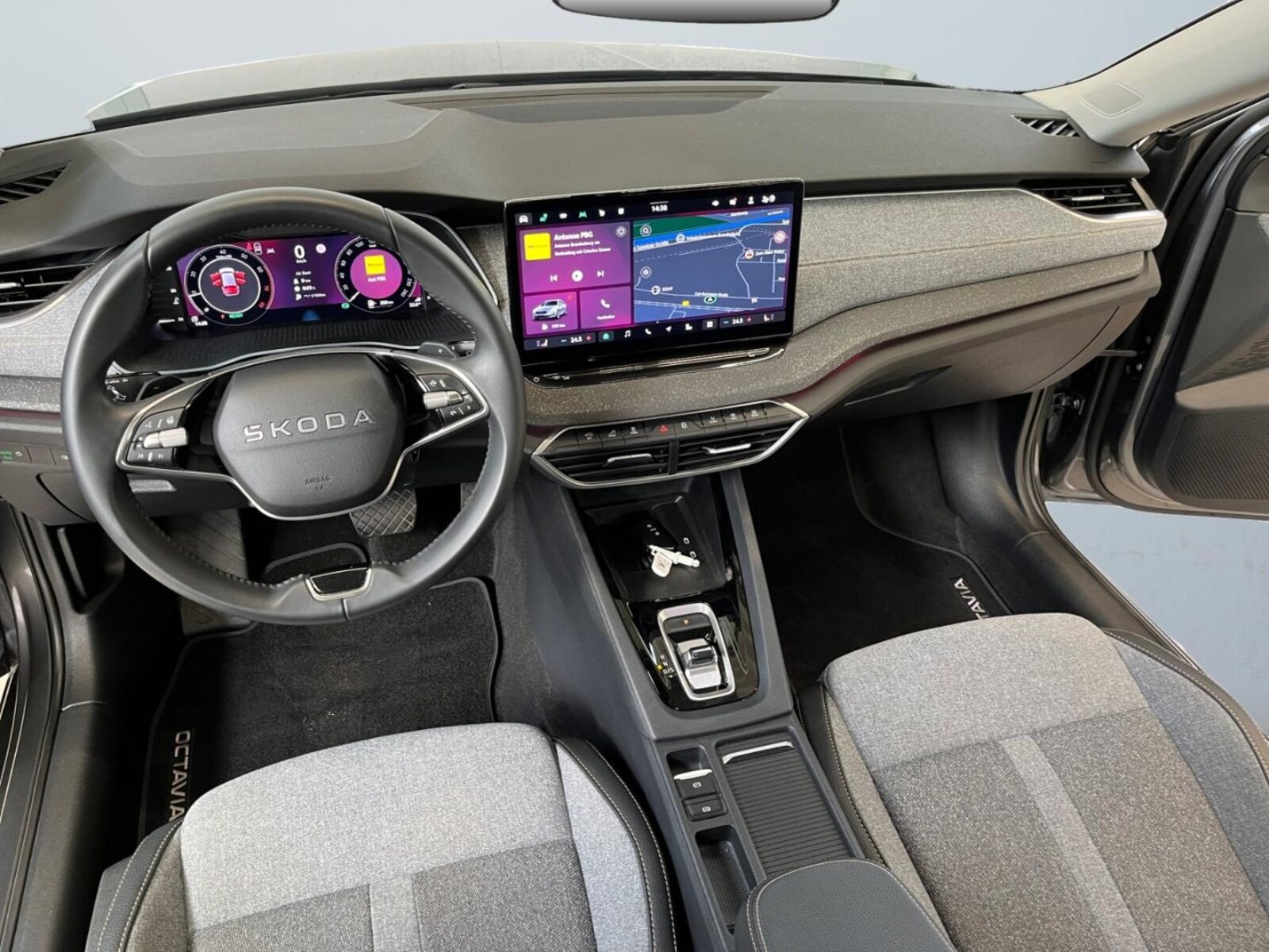 Škoda Octavia Combi – Bild 8