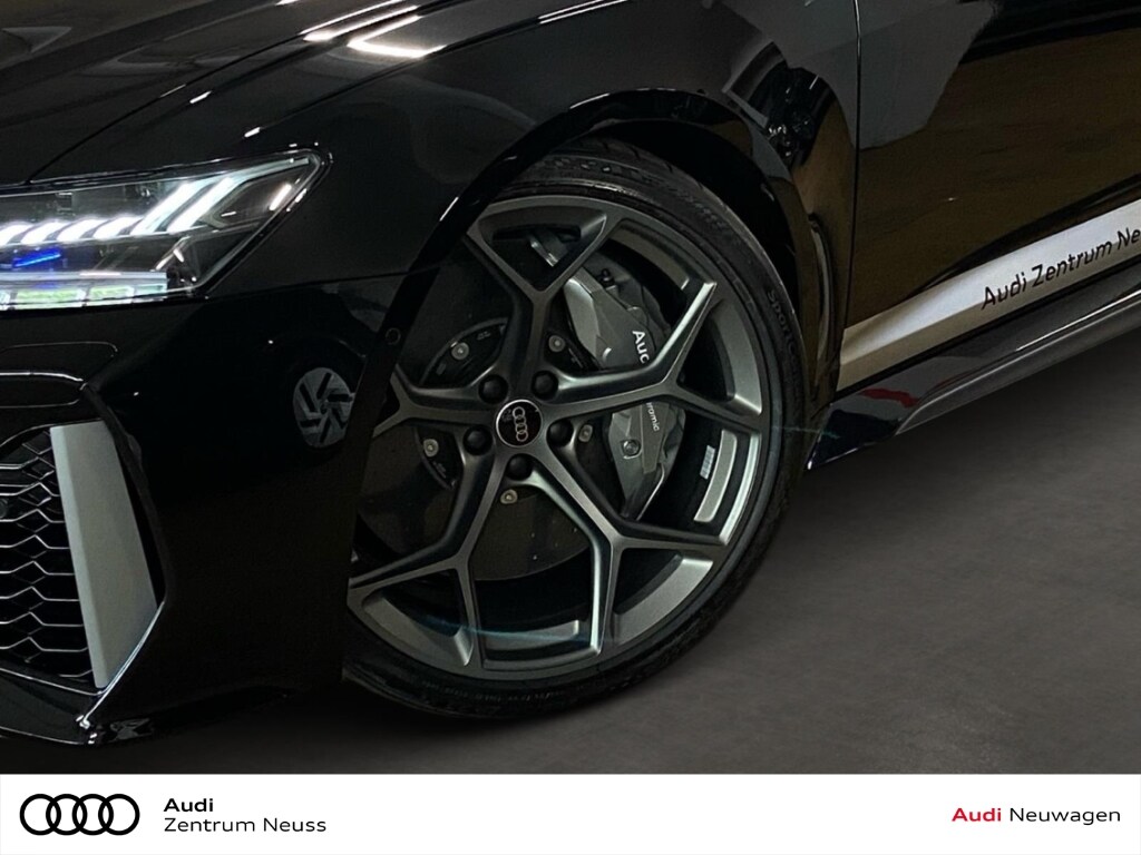 Image about Audi RS 6 Avant performance quattro tiptronic