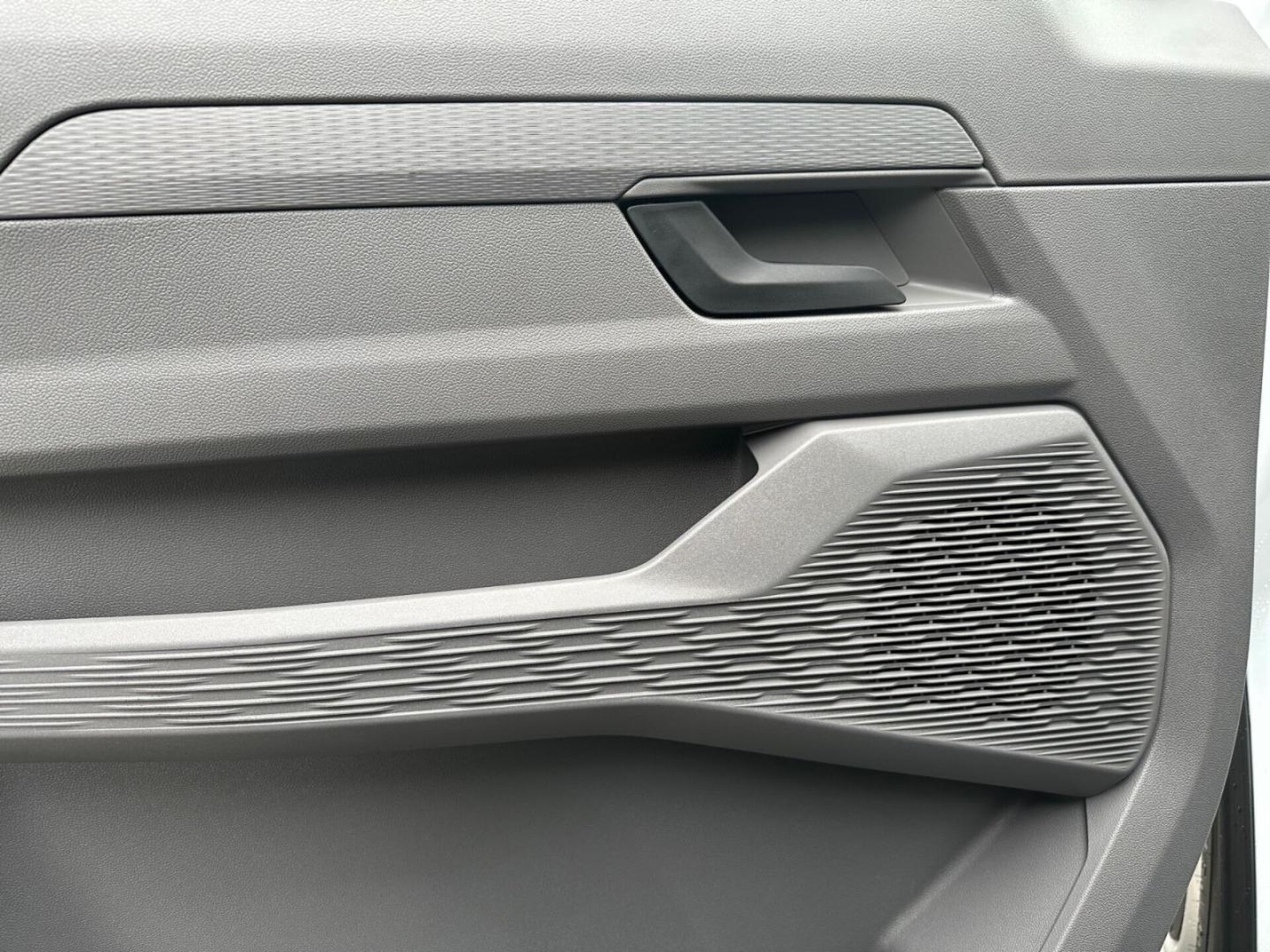 Volkswagen Transporter Kasten kurzer Radstand