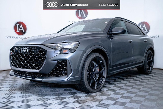 2026 Audi RS Q8 SUV performance