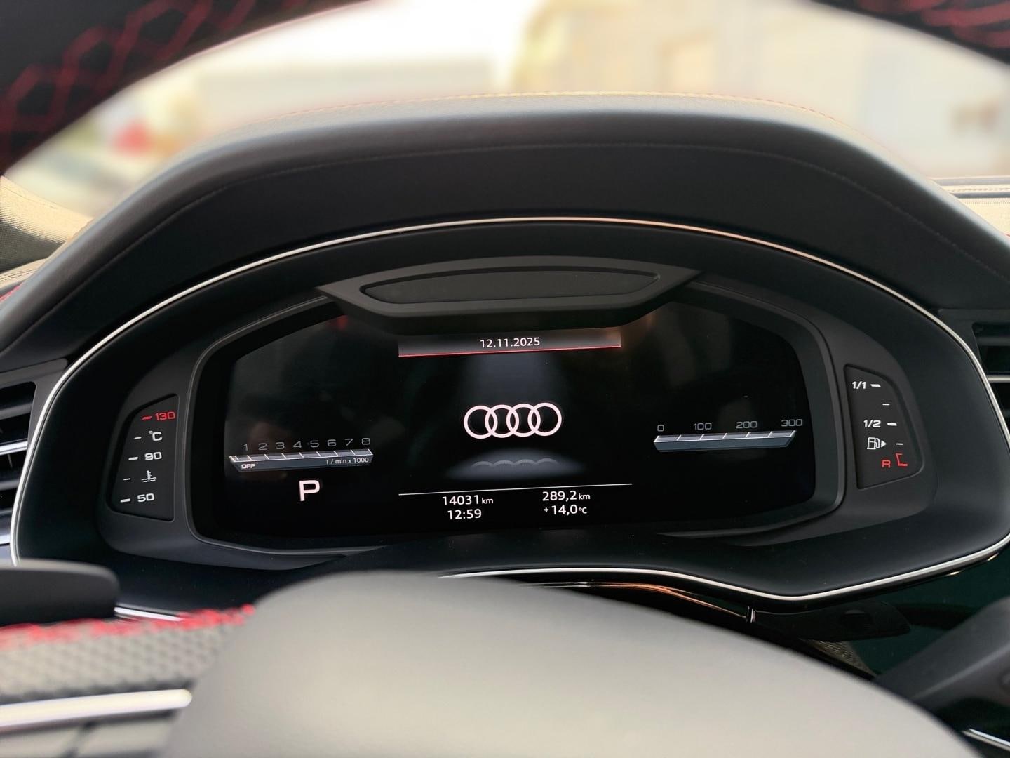 Bild über Audi SQ8 SUV TFSI quattro tiptronic - für weitere Informationen kontaktieren Sie den Audi Partner