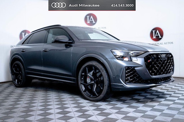 2026 Audi RS Q8 SUV performance