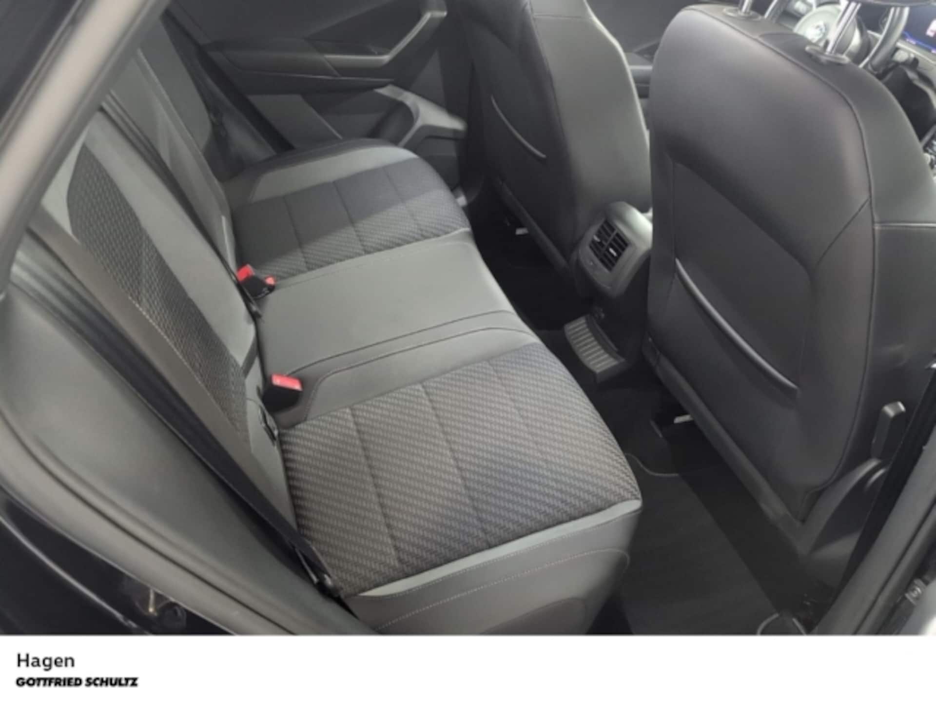 Volkswagen T-Roc Sport