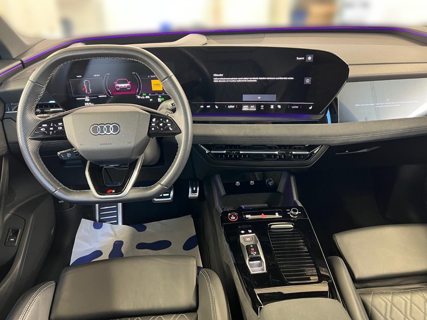 Bild über Audi SQ6 SUV e-tron e-tron quattro - für weitere Informationen kontaktieren Sie den Audi Partner