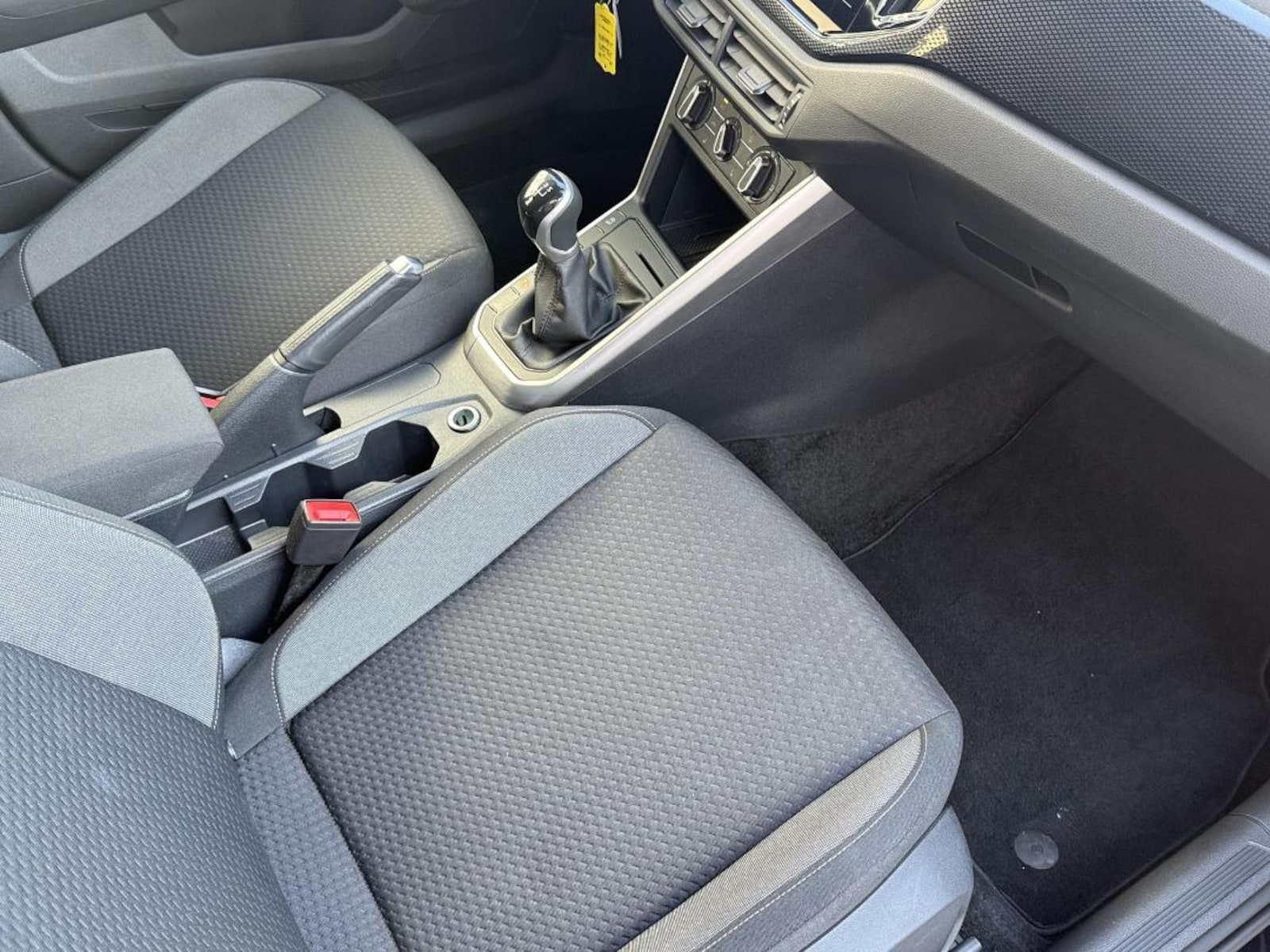 Volkswagen Polo – Bild 10