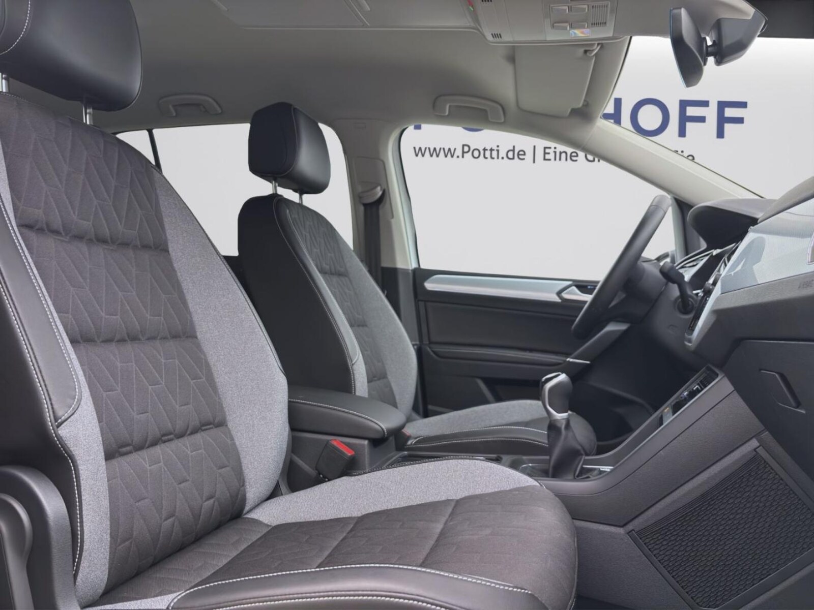 Volkswagen Touran – Bild 17
