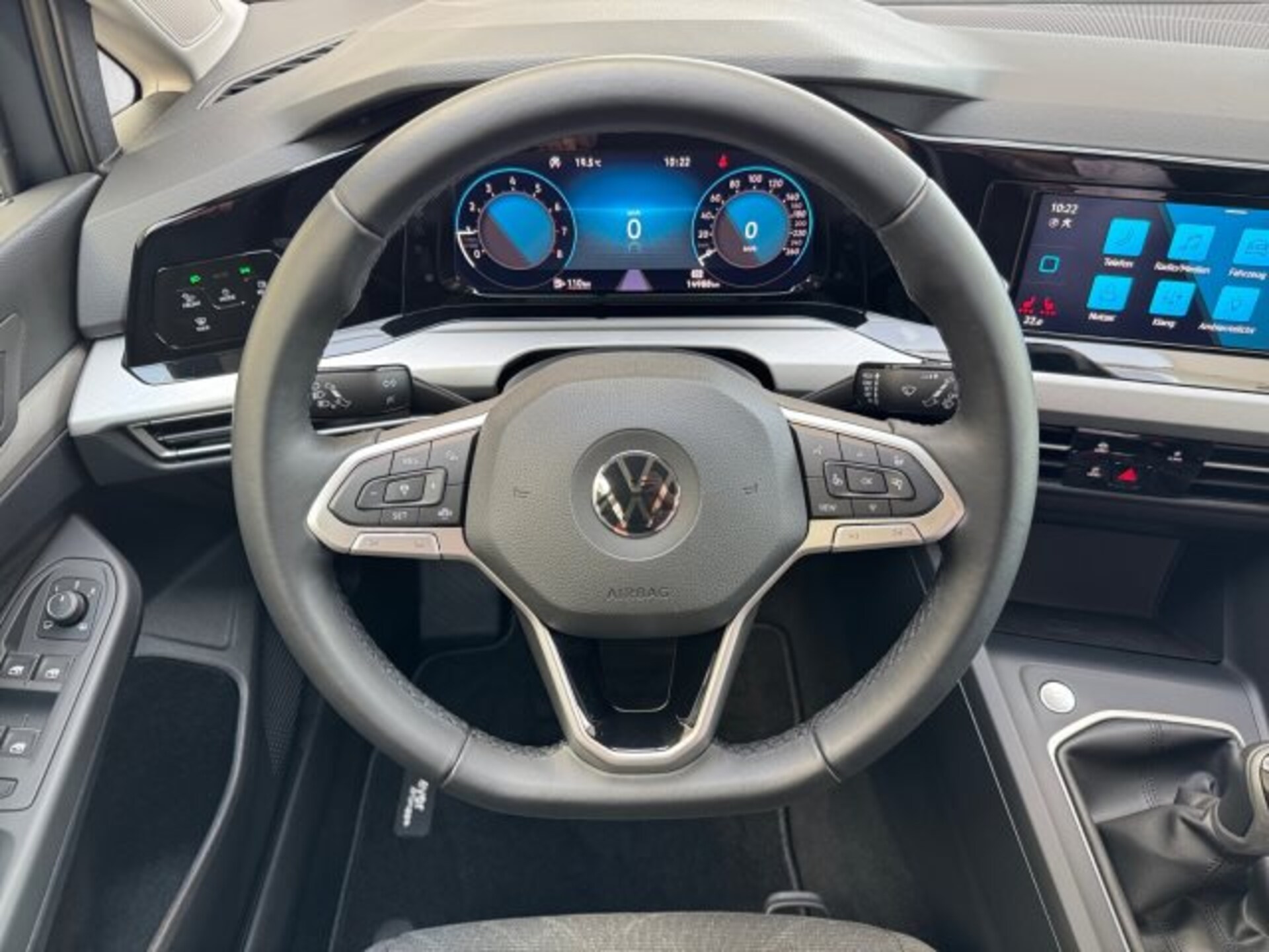 Volkswagen Golf Life