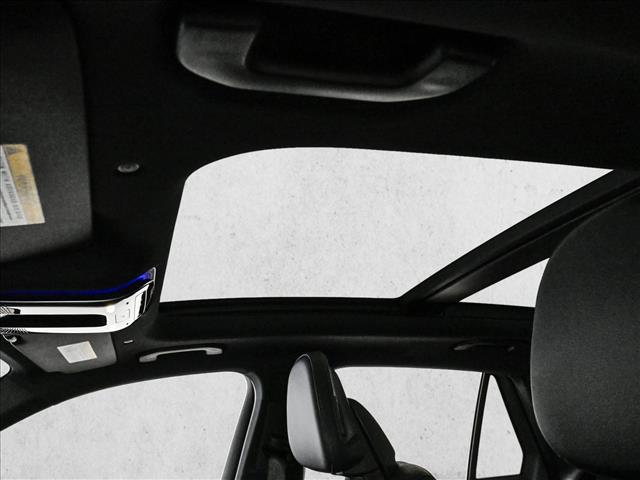 2026 Mercedes-Benz GLC Base - Photo 17