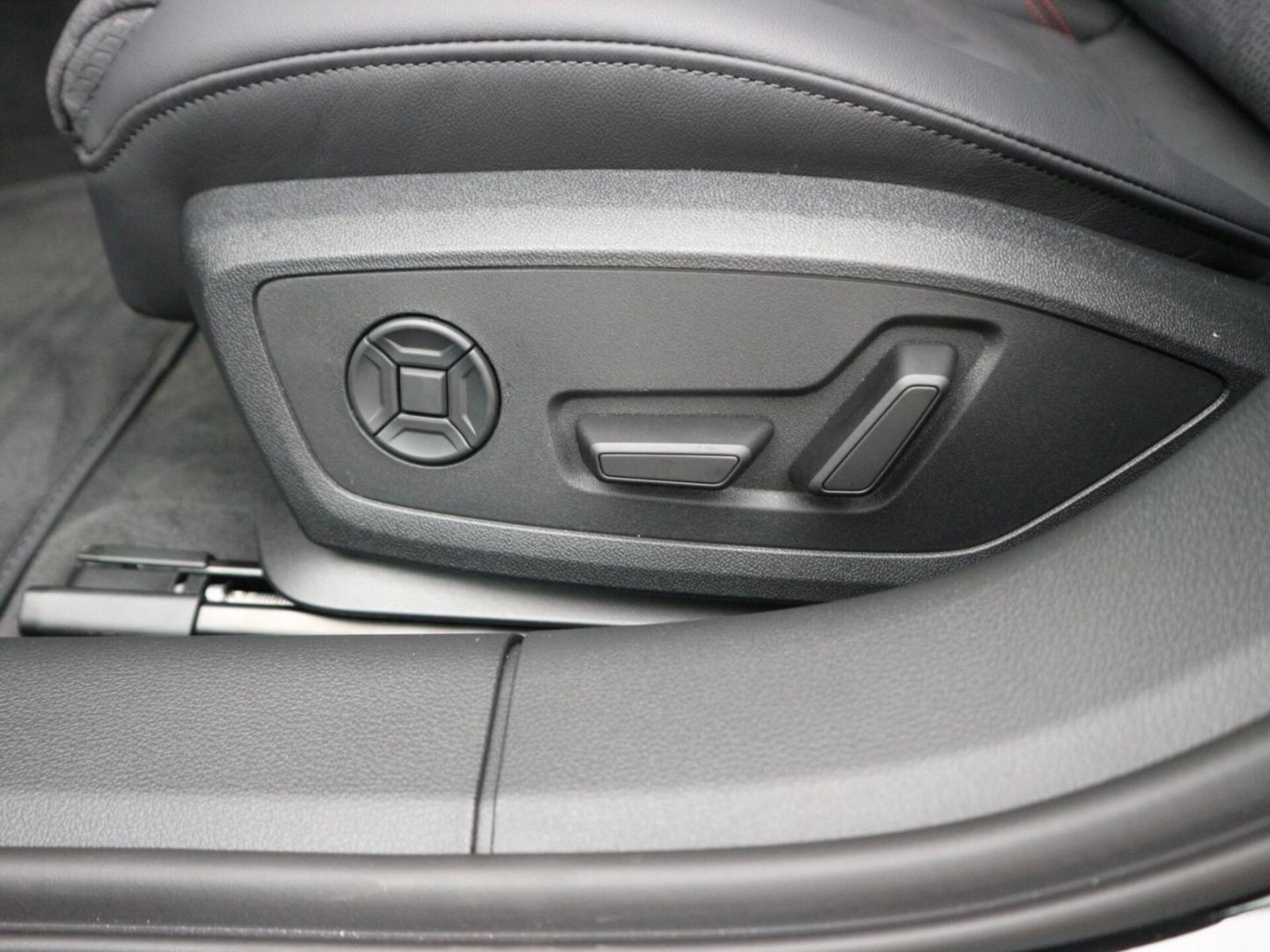 Audi A6 Avant Design