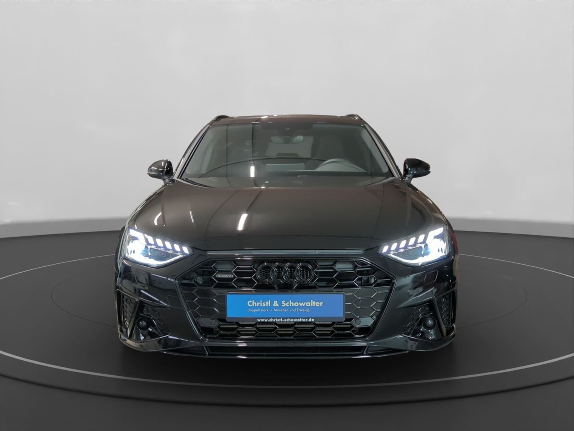 Audi A4 Avant S line