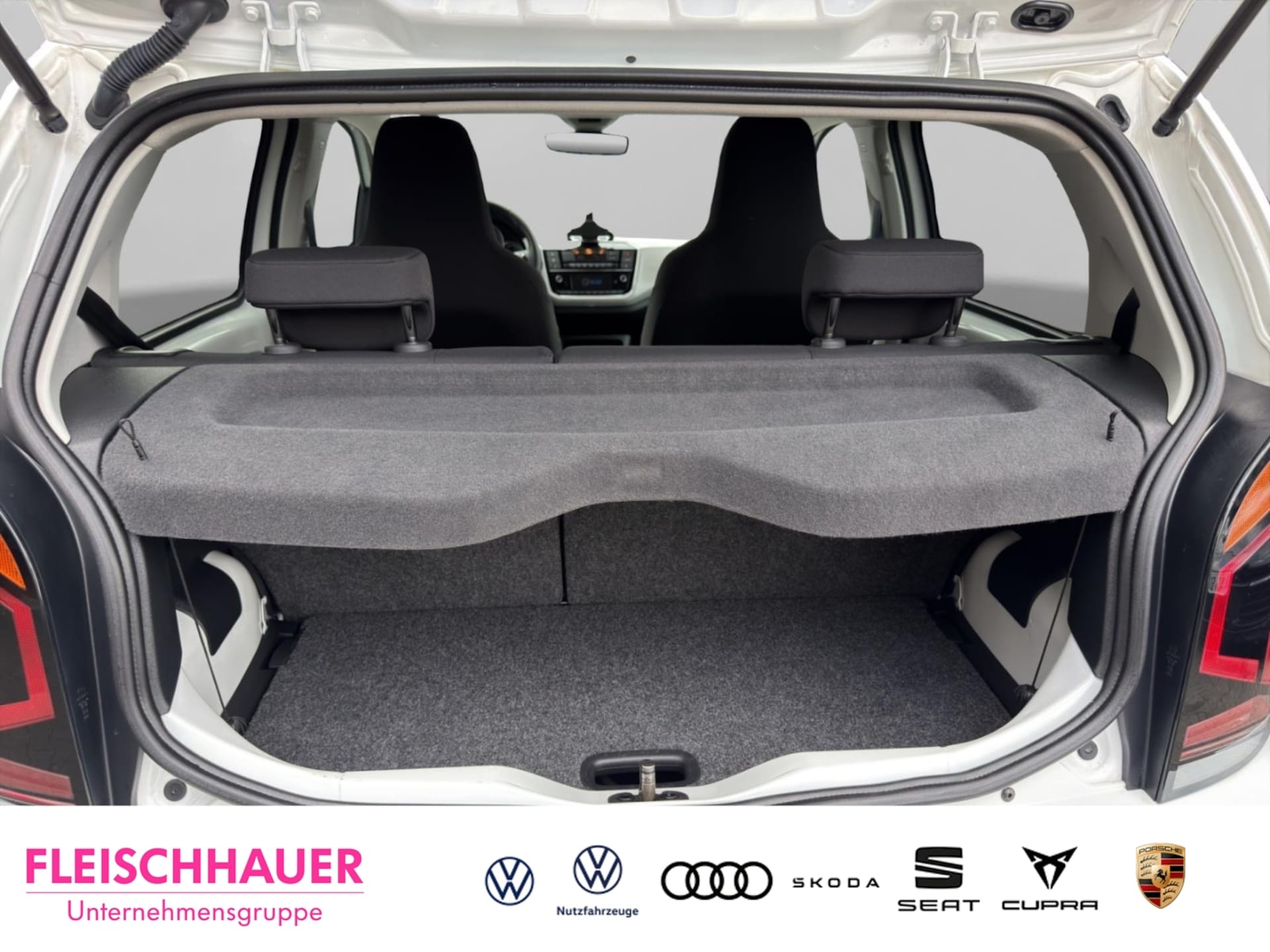 Volkswagen e-up! Style "Plus"