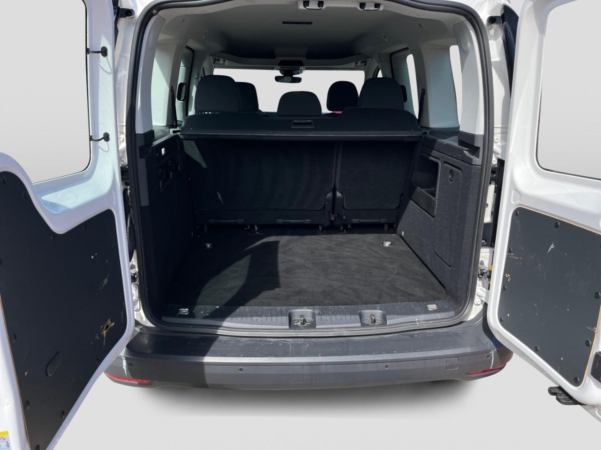 Volkswagen Caddy Basis-Modell