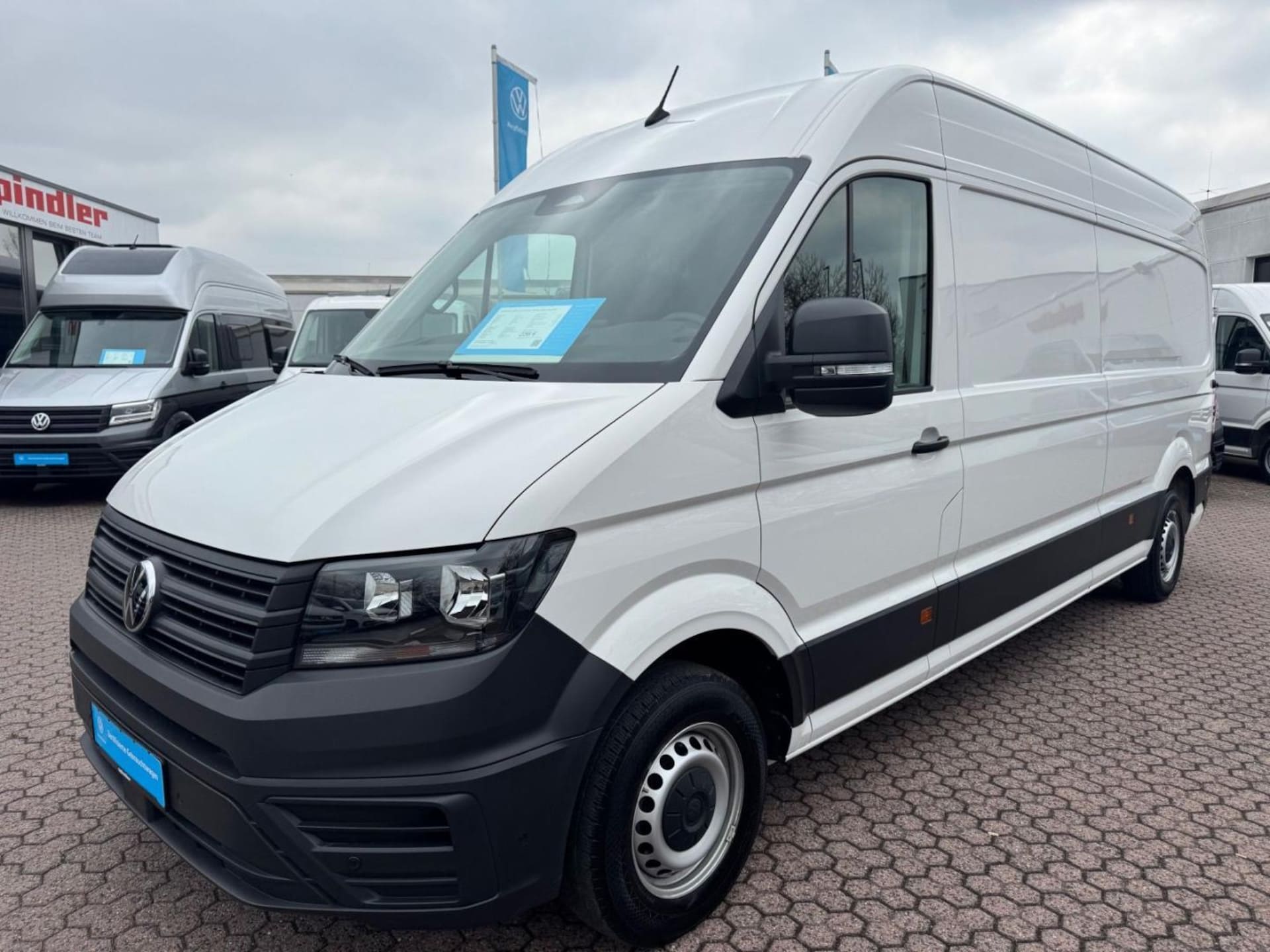 Volkswagen Crafter Kasten langer Radstand