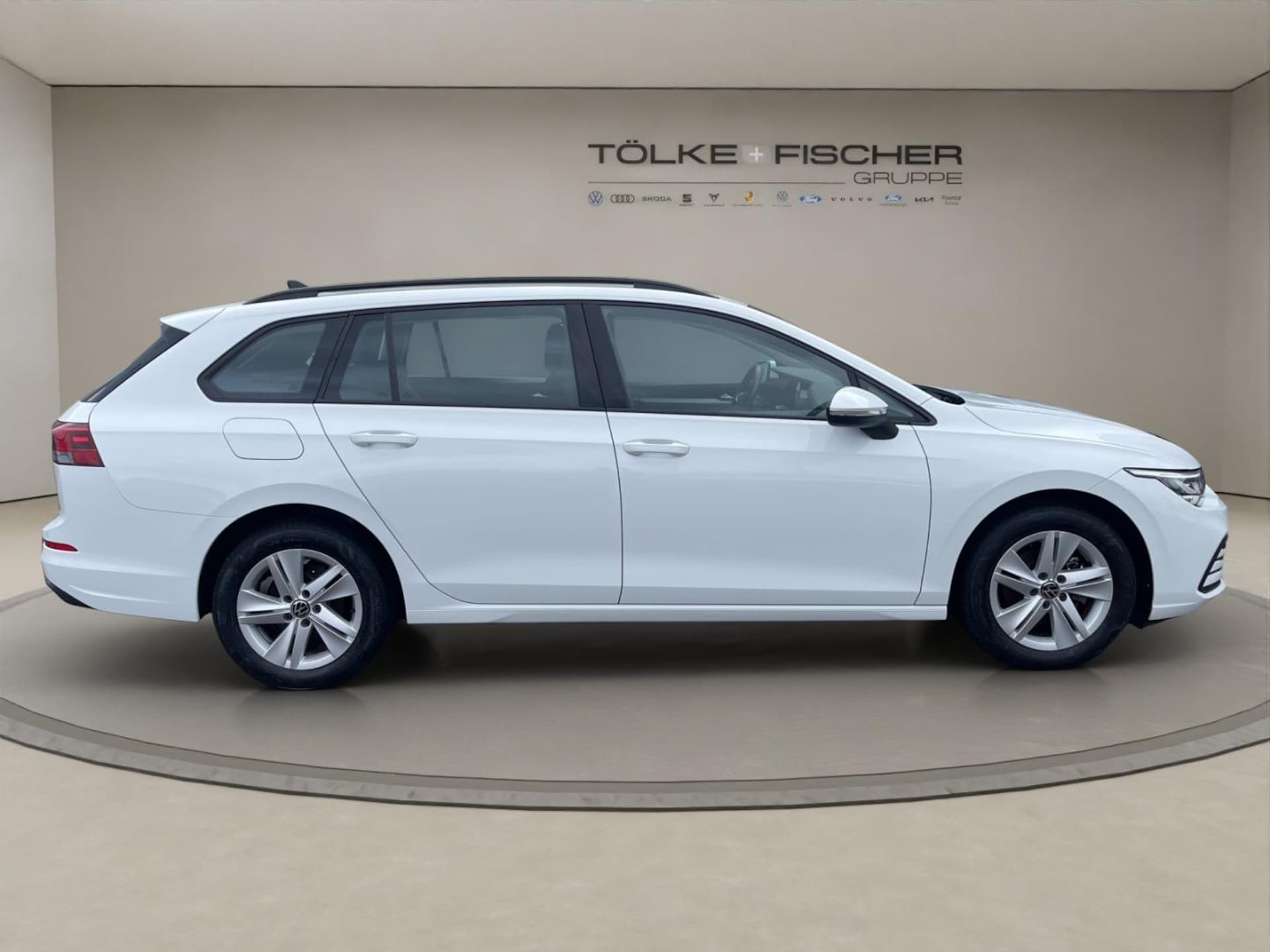 Volkswagen Golf Variant Life