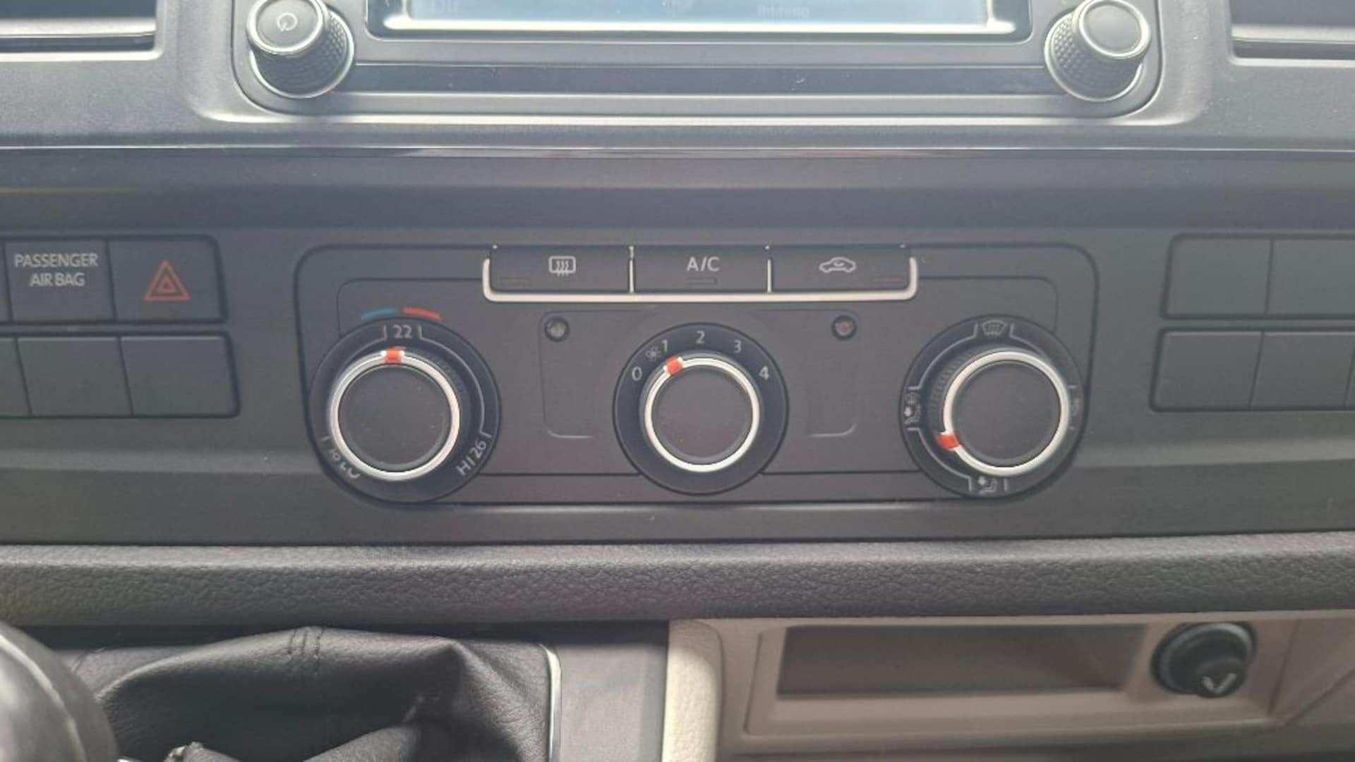 Volkswagen T6 Transporter Kasten kurzer Radstand