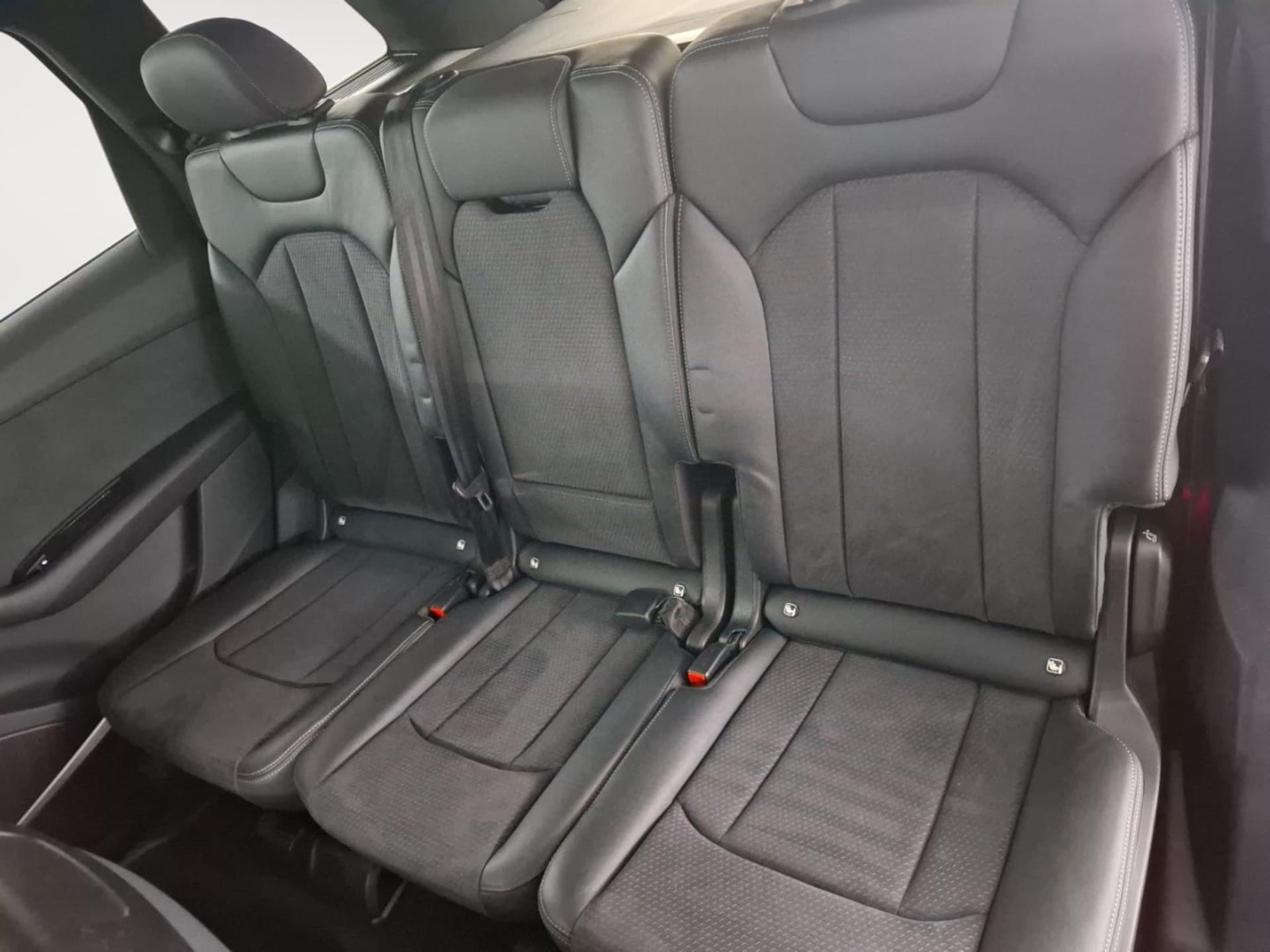 Audi SQ7 SUV