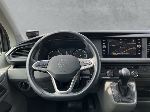 Volkswagen T6.1 Caravelle larger