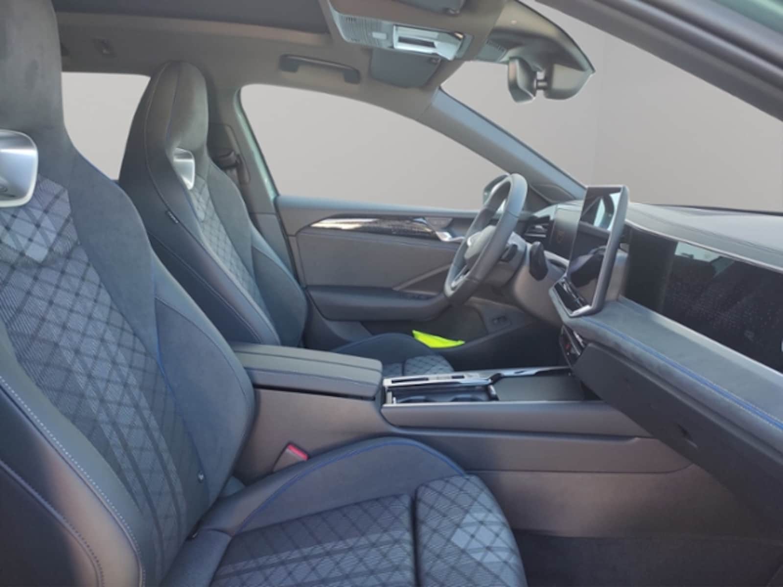 Volkswagen Passat – Bild 14
