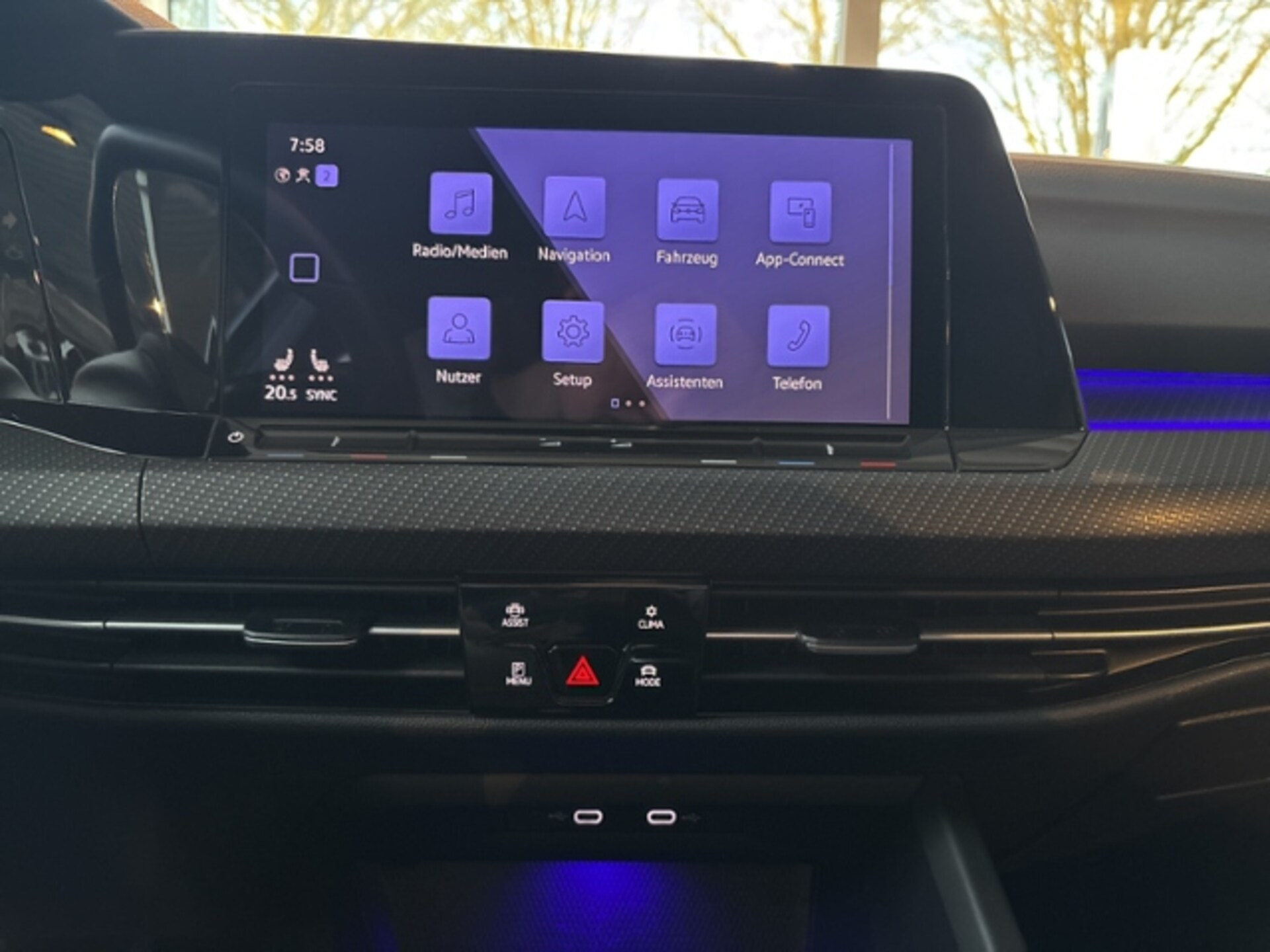 Volkswagen Golf R-Line