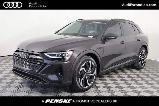 Photo of 2024 Audi Q8 e-tron 