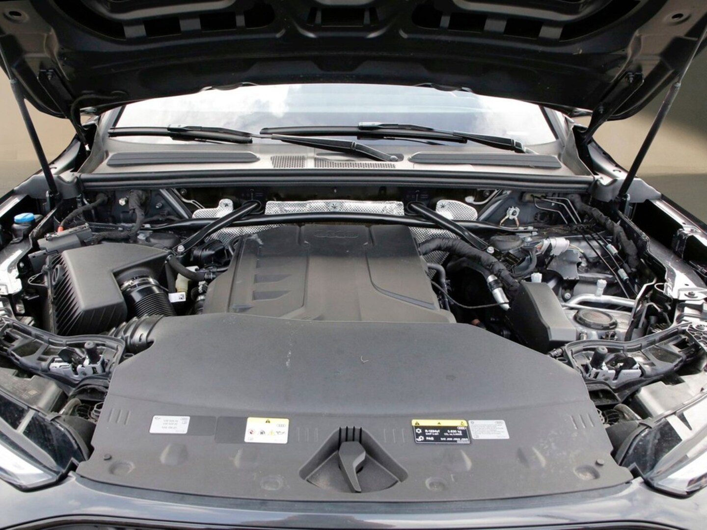 Bild über Audi Q5 Sportback TFSI quattro 150 kW S tronic - für weitere Informationen kontaktieren Sie den Audi Partner