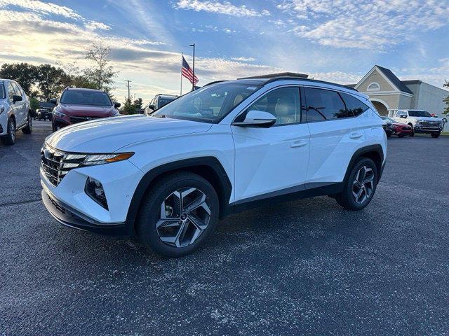 Photo of 2022 Hyundai Tucson Hybrid