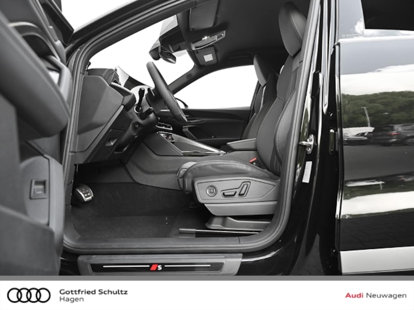 Bild über Audi Q5 Sportback TDI quattro 150 kW S tronic - für weitere Informationen kontaktieren Sie den Audi Partner