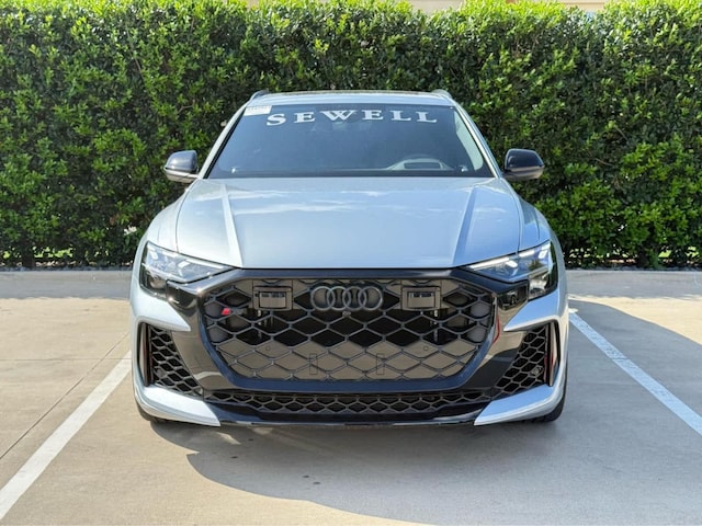 2026 Audi RS Q8 SUV performance