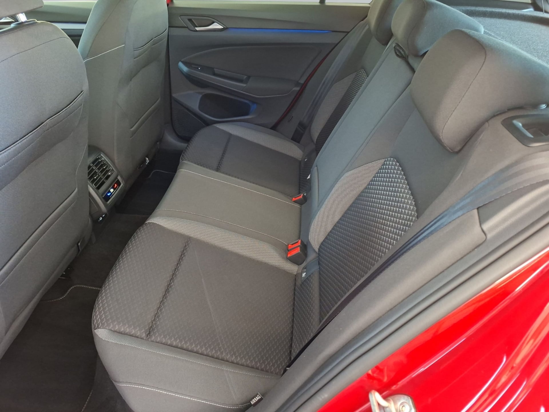 Volkswagen Golf Active