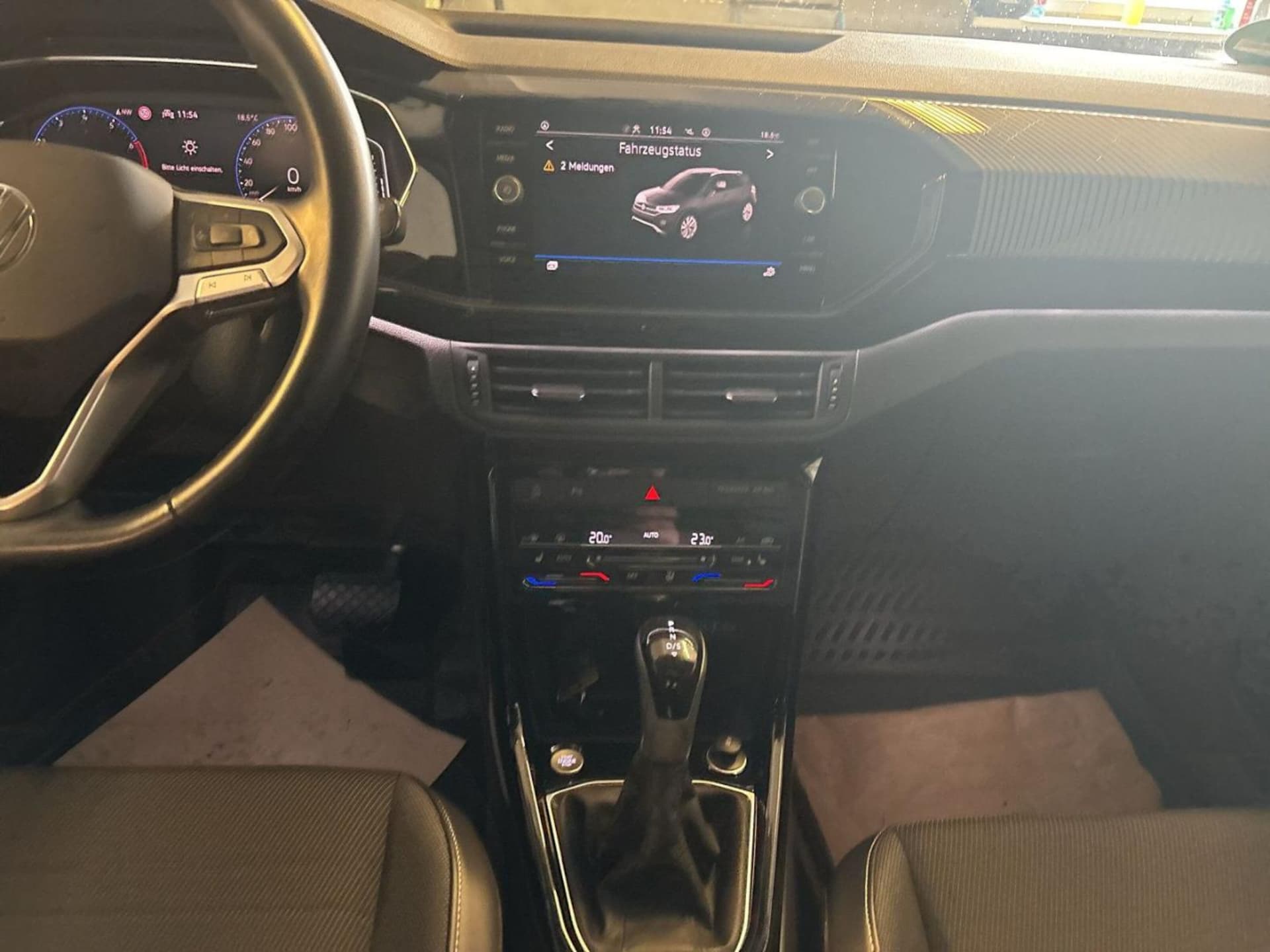 Volkswagen T-Cross Style