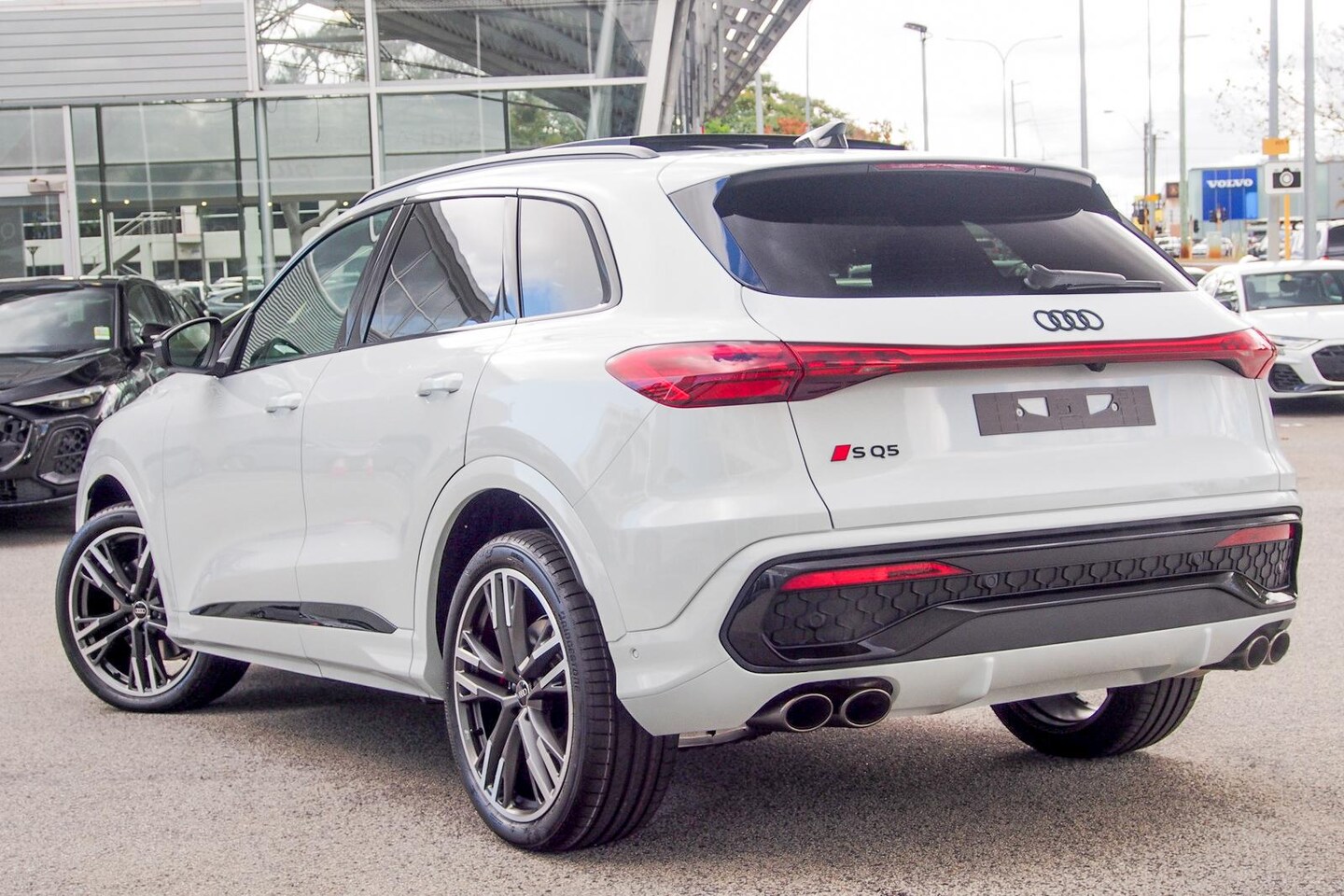 Image about Audi SQ5 SUV TFSI 270 kW edition one