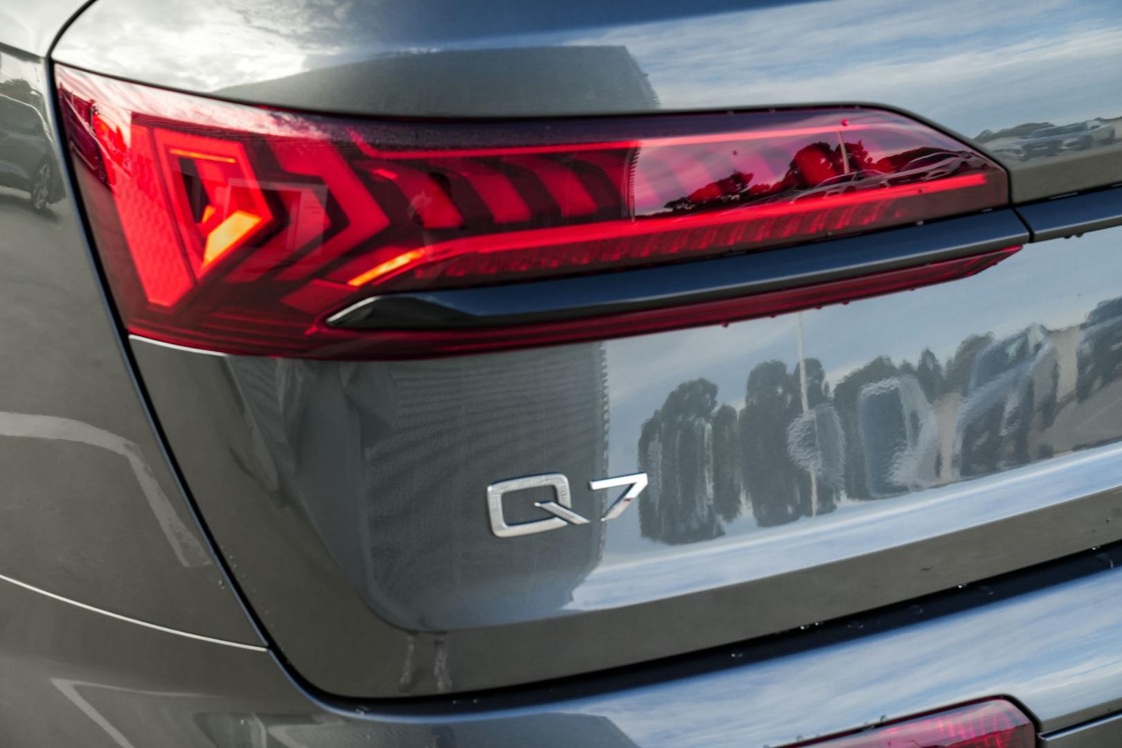 Image about Audi Q7 55 TFSI quattro S line 250 kW tiptronic