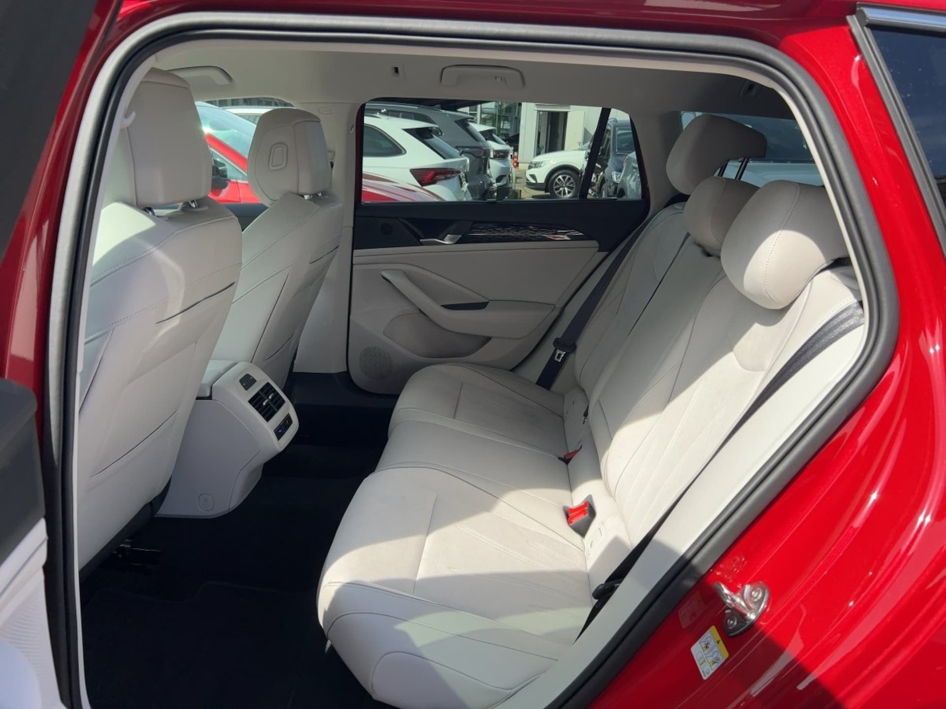 Volkswagen Passat Elegance