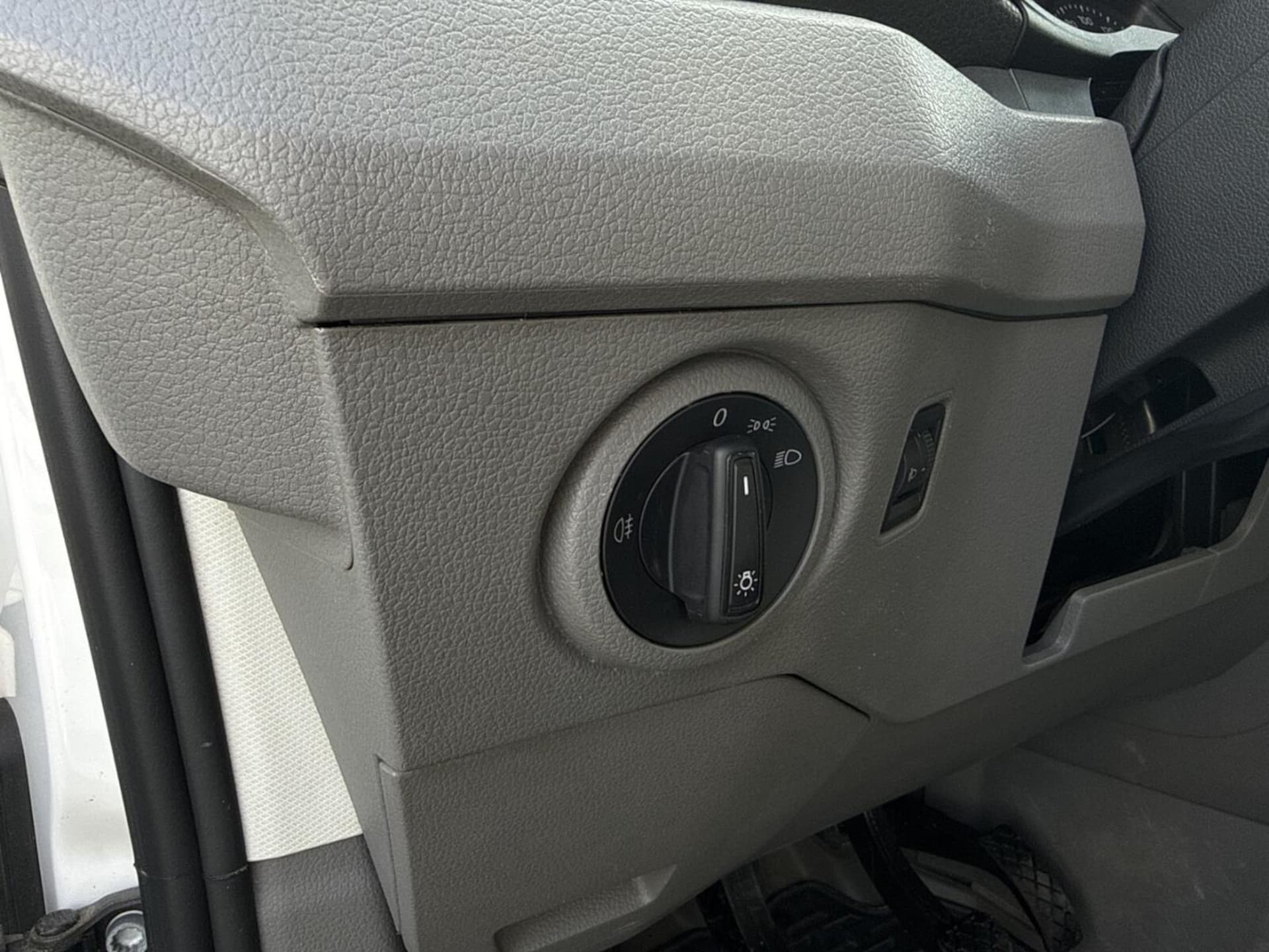 Volkswagen Crafter z podwójna kabiną z długim rozstawem osi