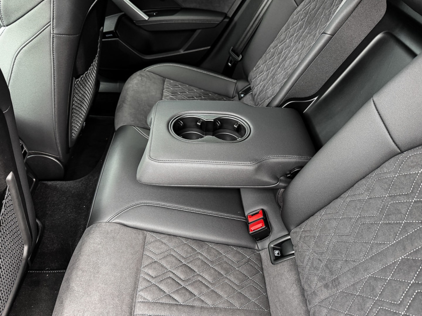 Bild über Audi A3 Sportback TFSI 110 kW S tronic - für weitere Informationen kontaktieren Sie den Audi Partner