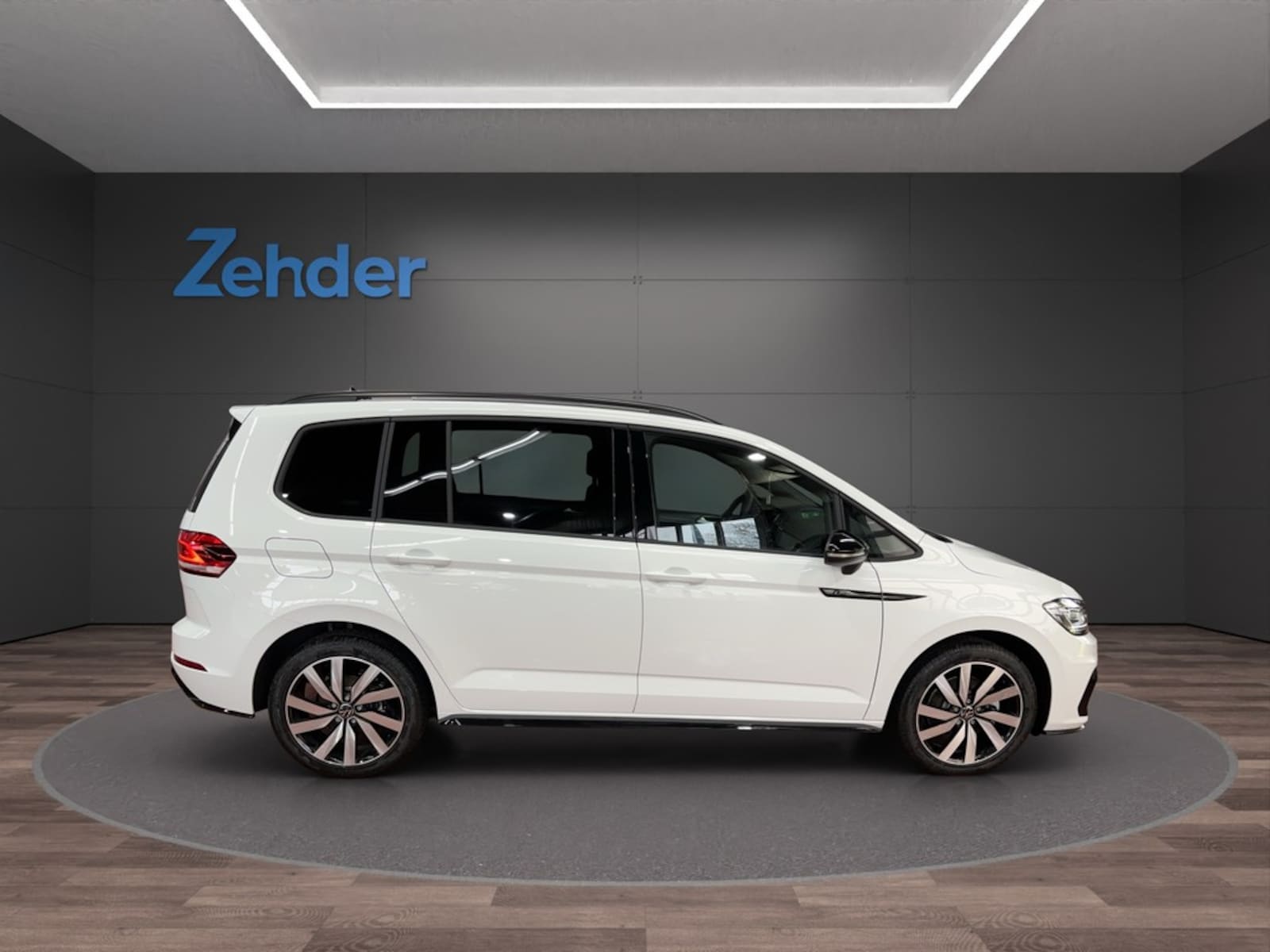 Volkswagen Touran – Bild 6