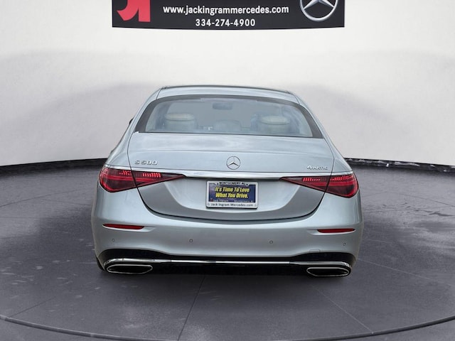 2023 Mercedes-Benz S 580