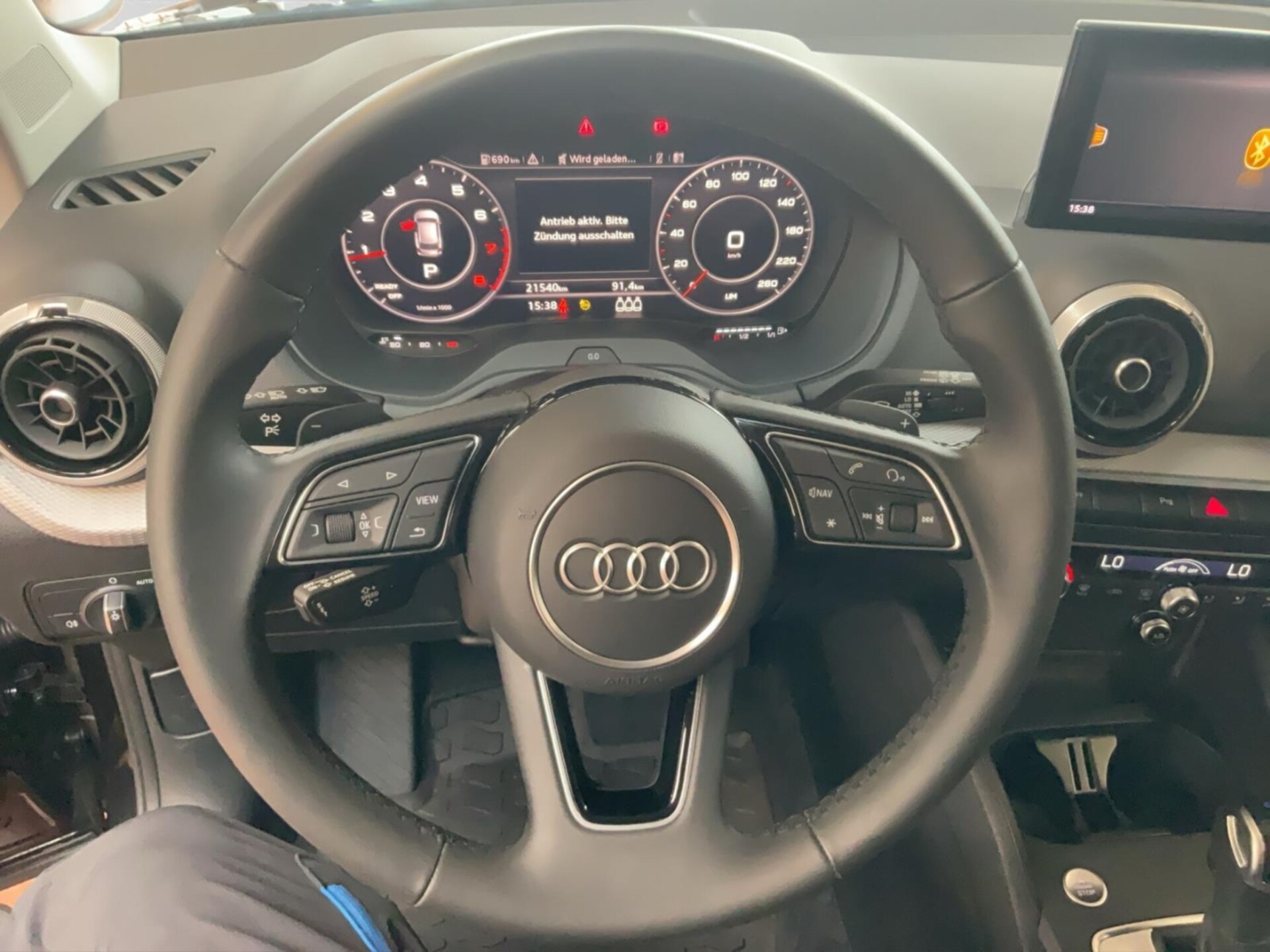 Audi Q2 S line