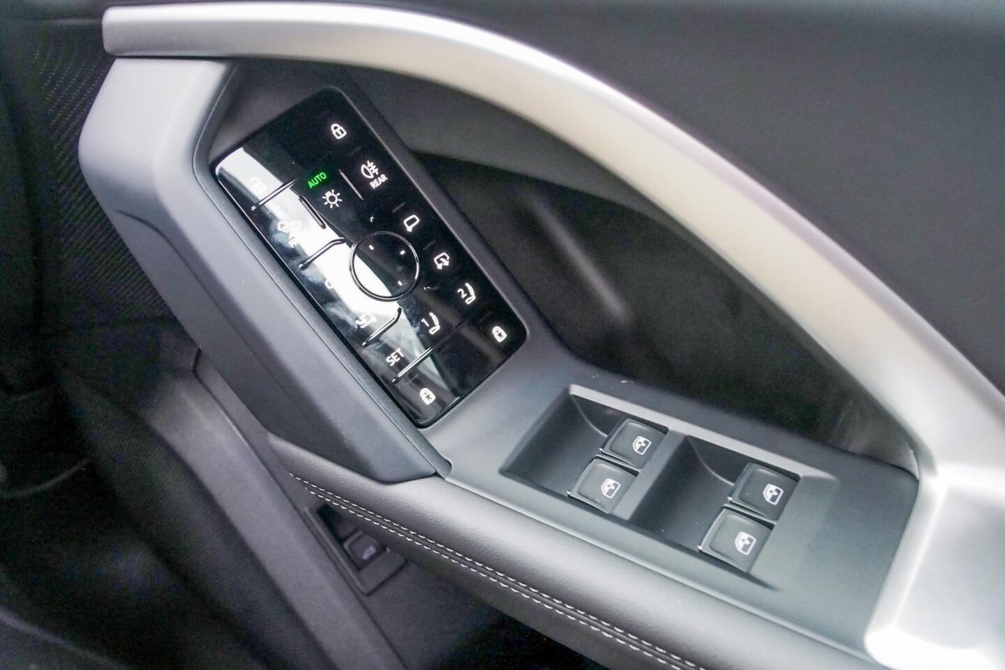 Image about Audi SQ5 SUV TFSI 270 kW edition one