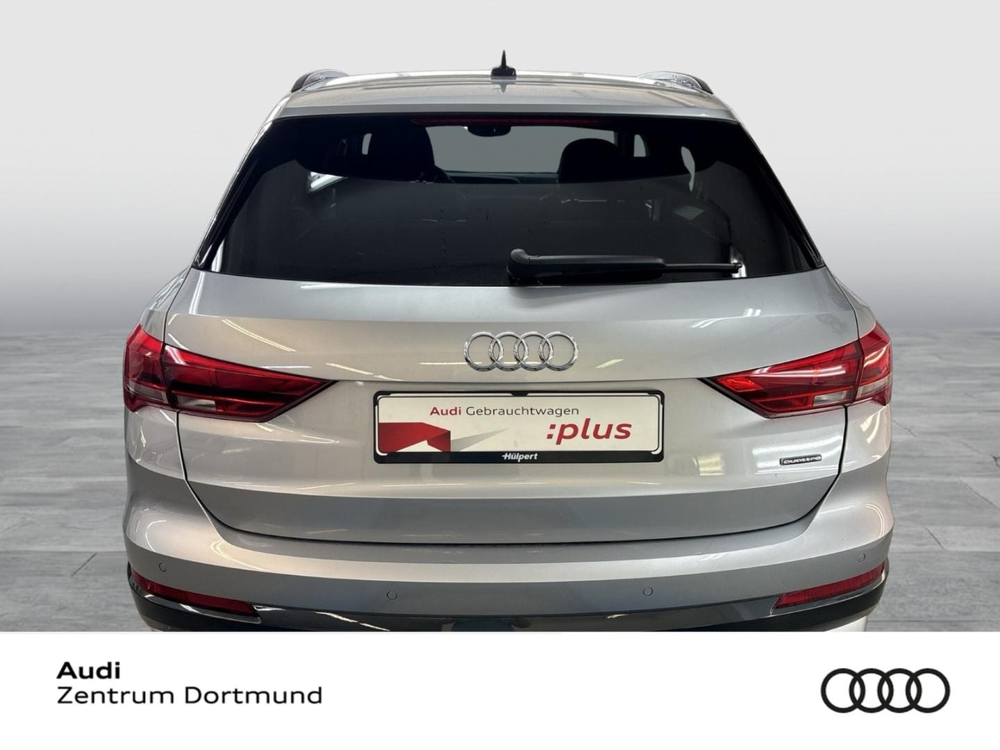 Bild über Audi Q3 TFSI quattro 180 kW S tronic - für weitere Informationen kontaktieren Sie den Audi Partner