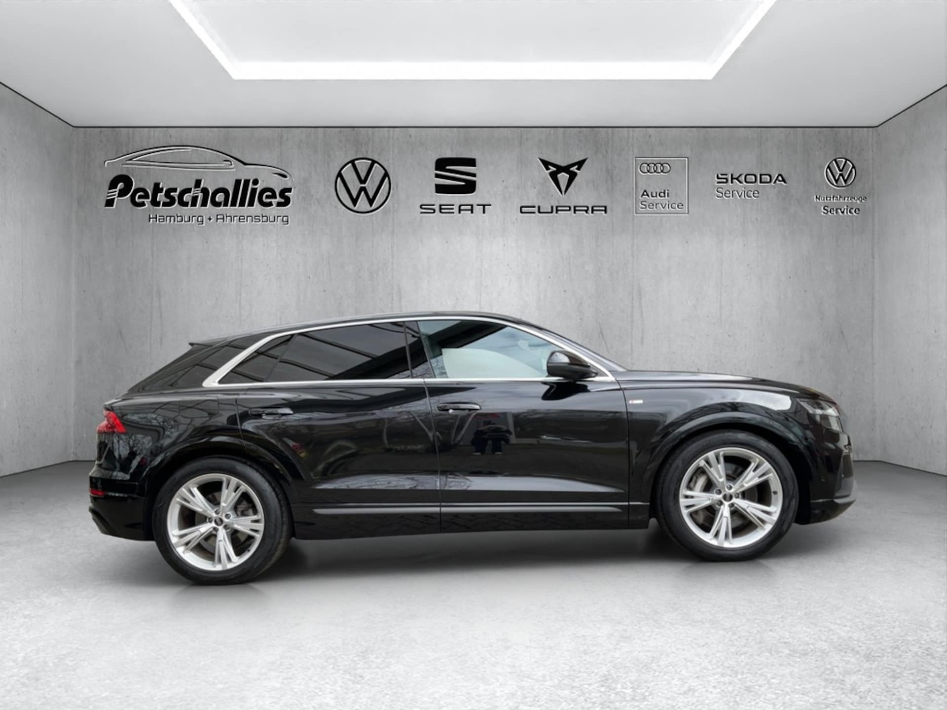 Audi Q8 SUV TFSI e