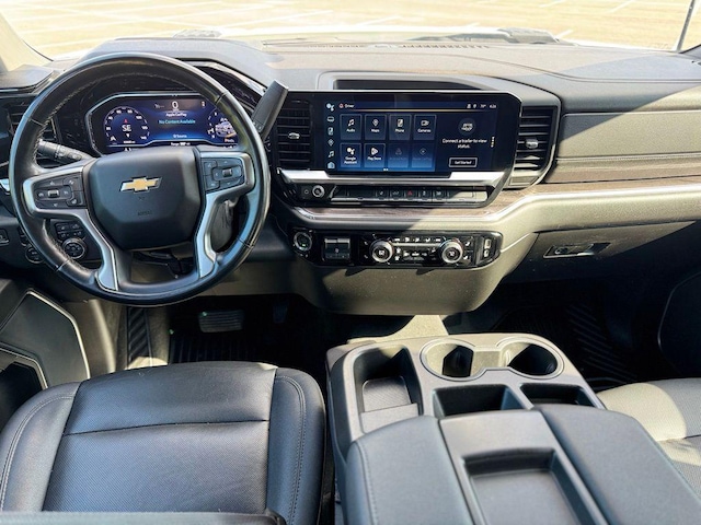 2024 Chevrolet Silverado 2500HD LTZ - Photo 10
