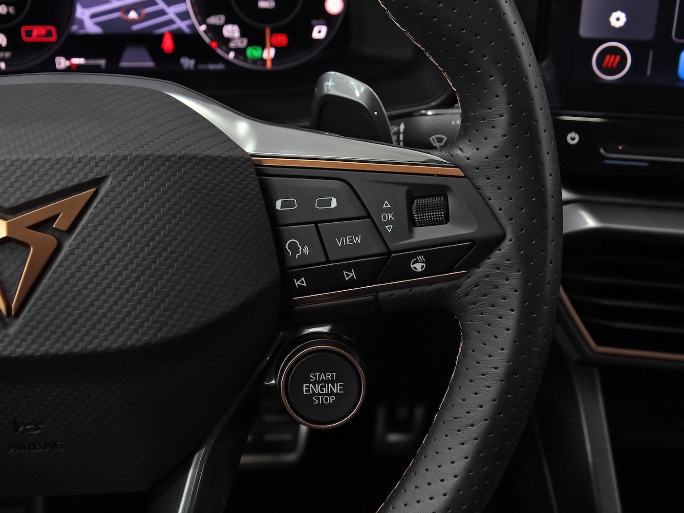 CUPRA Leon León 2.0 TSI VZ DSG 221 kW (300 CV) — photo 18