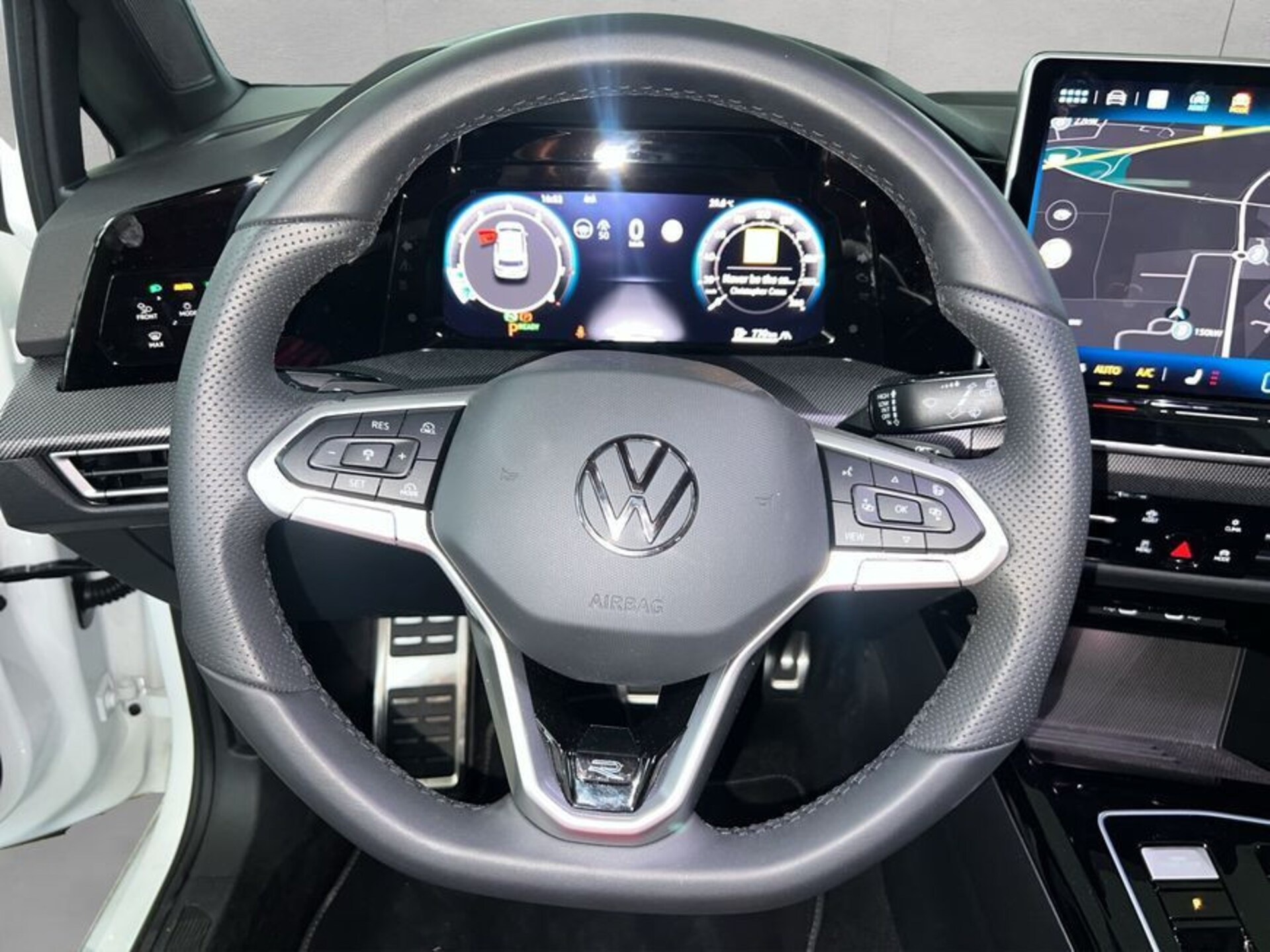Volkswagen Golf R-Line