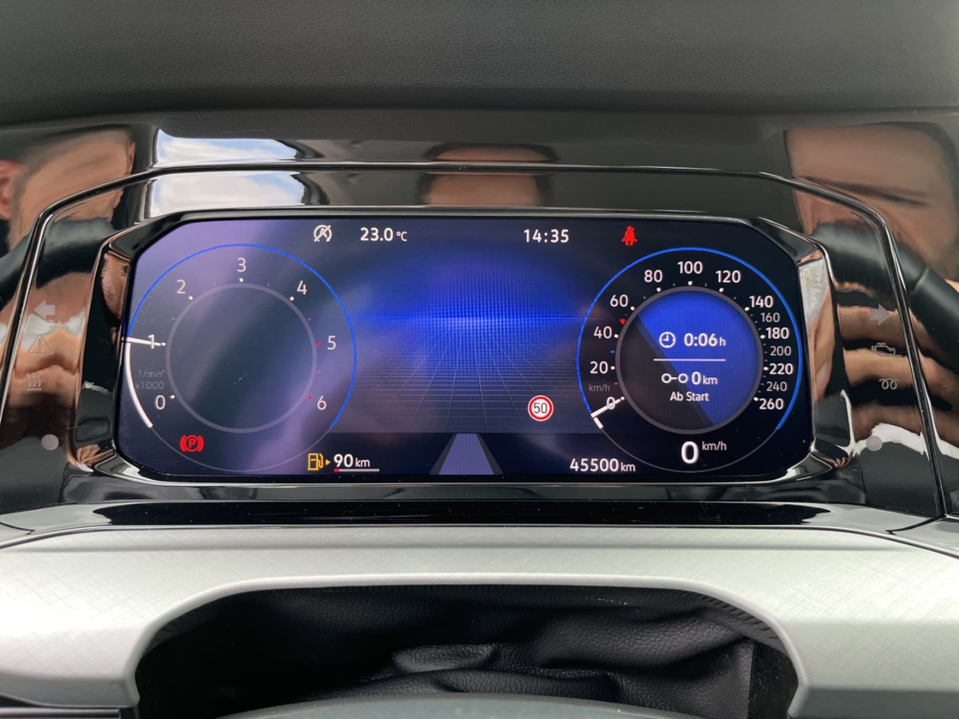 Volkswagen Golf Life