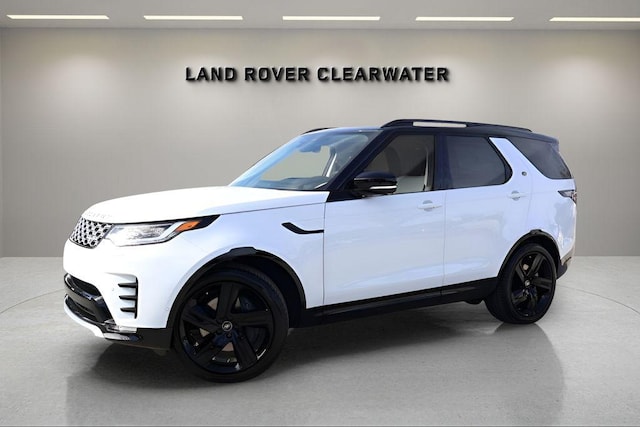 Photo of 2026 Land Rover Discovery 