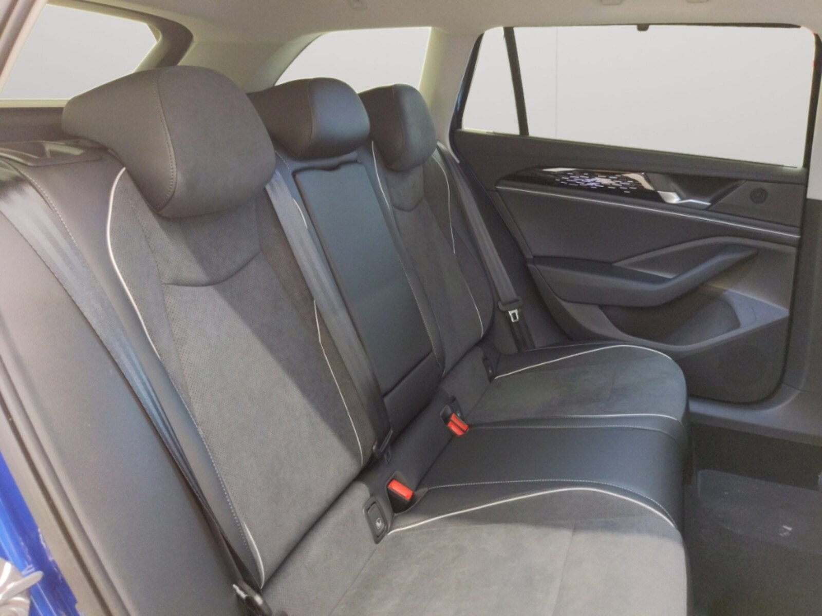 Volkswagen Passat – Bild 14